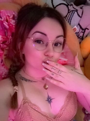 Chelxie OnlyFans 무료 8