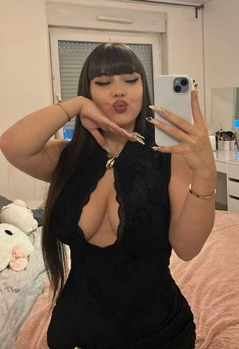 Olivia OnlyFans 영 1