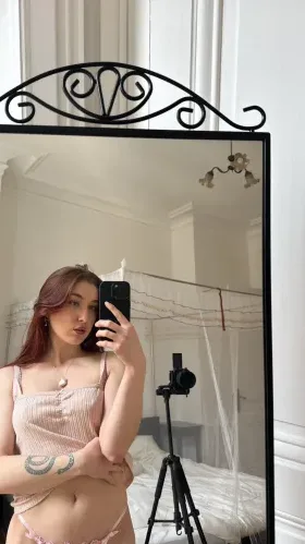 Madelaine Rousset OnlyFans 무료 2