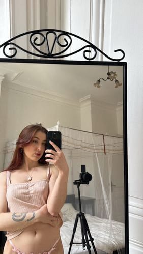Madelaine Rousset OnlyFans 무료 1